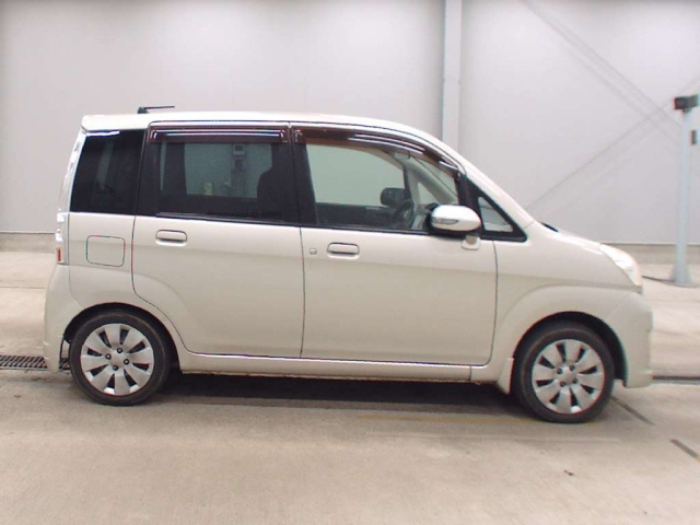 SUBARU STELLA 2010