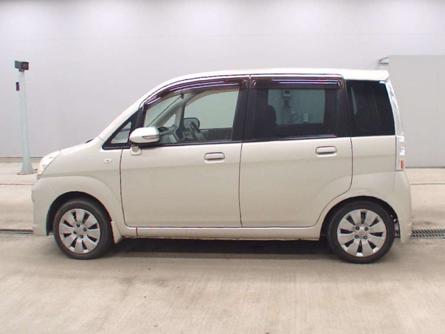 SUBARU STELLA 2010