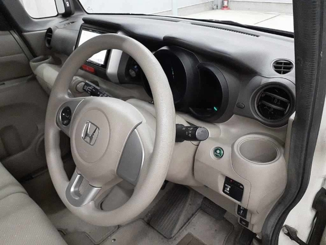 HONDA N BOX 2014