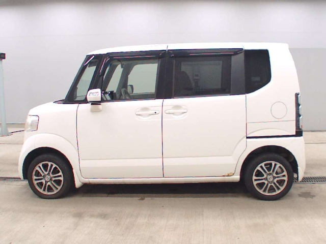 HONDA N BOX 2014