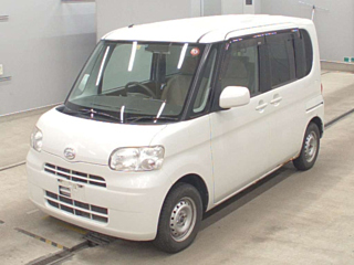DAIHATSU TANTO 2008