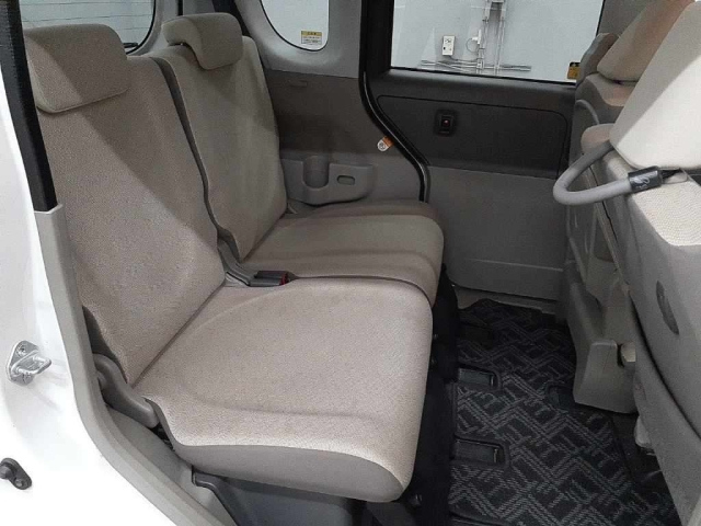 DAIHATSU TANTO 2008