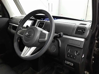 DAIHATSU TANTO 2015