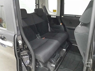 DAIHATSU TANTO 2015