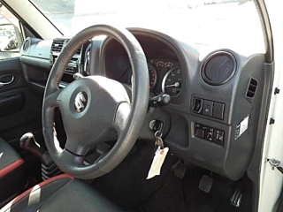 SUZUKI JIMNY 2012