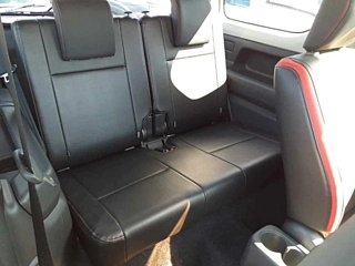 SUZUKI JIMNY 2012