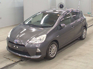 TOYOTA AQUA 2014