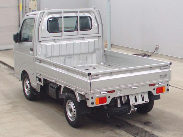 SUZUKI CARRY TRUCK 2025
