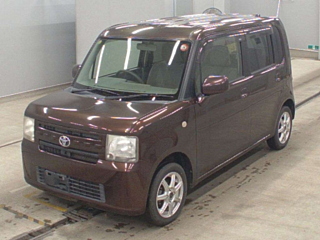 TOYOTA PIXIS SPACE 2013