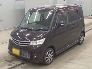 NISSAN ROOX 2011