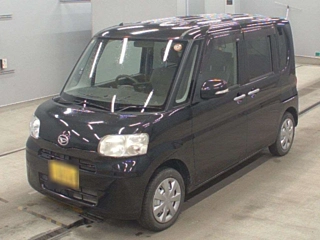 DAIHATSU TANTO 2011