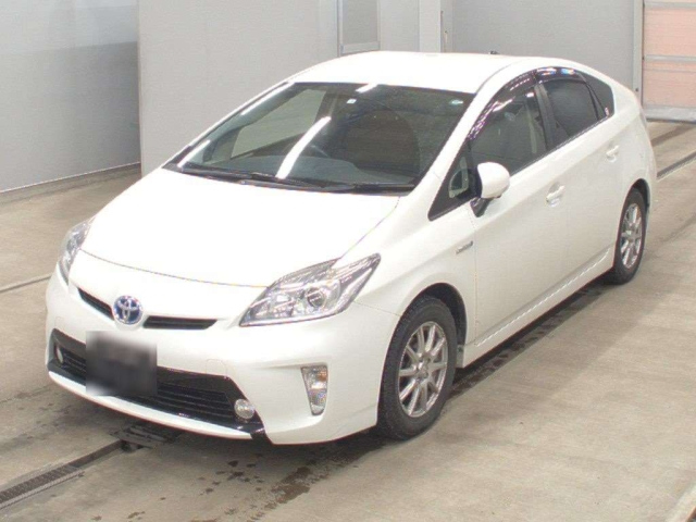TOYOTA PRIUS 2014