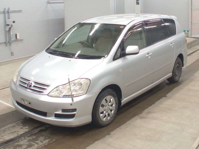 TOYOTA IPSUM 2008