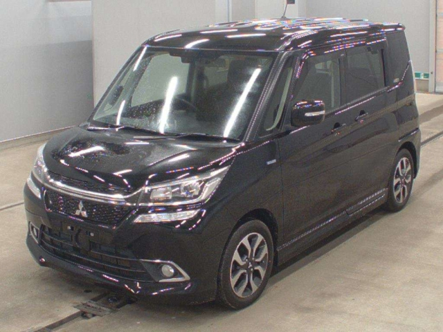 MITSUBISHI DELICA D2