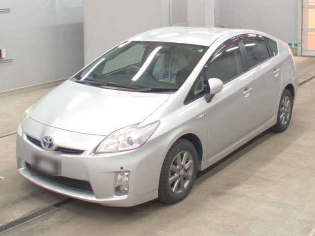 TOYOTA PRIUS 2011