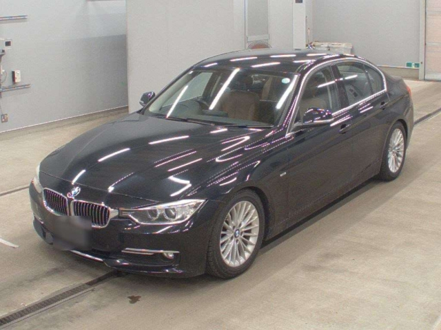 BMW 3 SERIES 2013