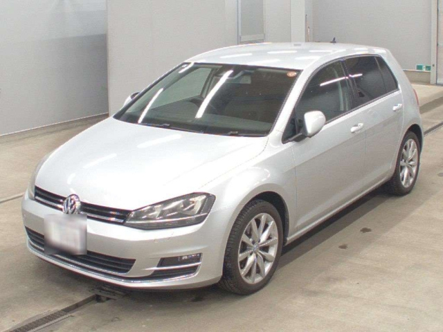 VOLKSWAGEN GOLF 2015