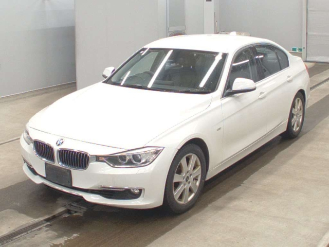 BMW 3 SERIES 2012