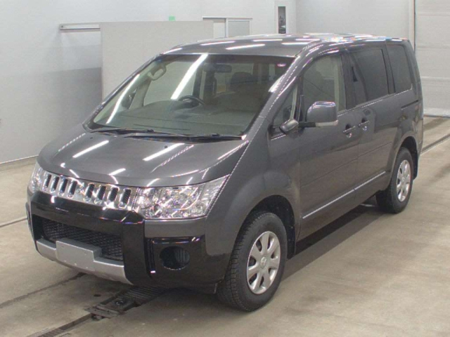 MITSUBISHI DELICA D5 2019