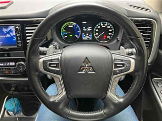 MITSUBISHI OUTLANDER PHEV 2018