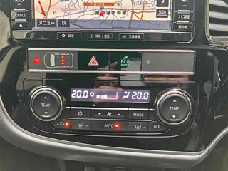 MITSUBISHI OUTLANDER PHEV 2018