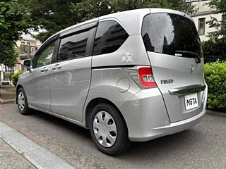 HONDA FREED 2014