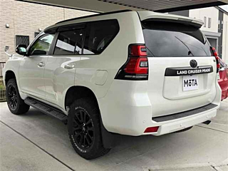 TOYOTA LAND CRUISER PRADO 2022