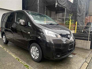 NISSAN NV200 2020