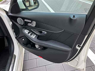 MERCEDES BENZ C CLASS 2019