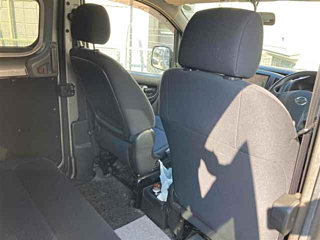 NISSAN NV200 2010