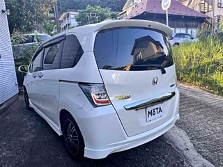 HONDA FREED 2013