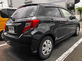 TOYOTA VITZ 2015