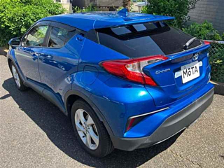 TOYOTA C-HR 2017