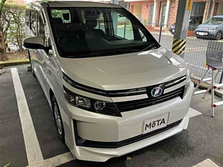TOYOTA VOXY 2015