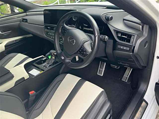 LEXUS ES 2024