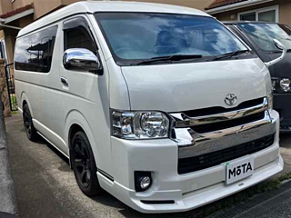 TOYOTA HIACE 2015