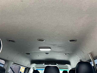 TOYOTA HIACE 2015