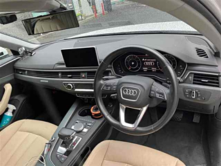 AUDI A4 2017
