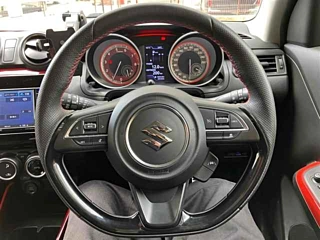 SUZUKI SWIFT 2018