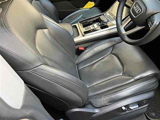 AUDI Q8 2020