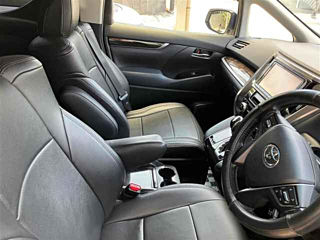 TOYOTA ALPHARD 2015