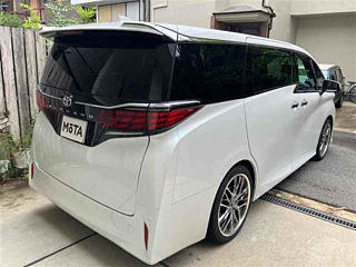 TOYOTA ALPHARD 2024