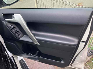TOYOTA LAND CRUISER PRADO 2020