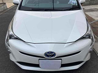 TOYOTA PRIUS 2016