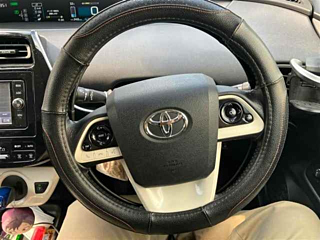 TOYOTA PRIUS 2016