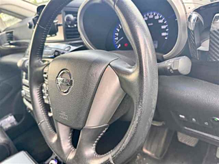 NISSAN ELGRAND 2011
