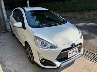 TOYOTA AQUA 2017