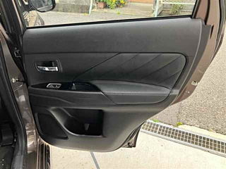 MITSUBISHI OUTLANDER PHEV 2018