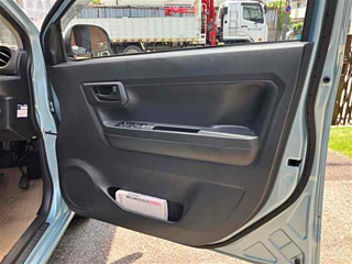 DAIHATSU MIRA E S 2017