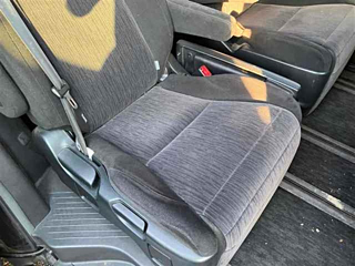 TOYOTA VELLFIRE 2012